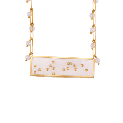 Emirati Pride Mother-of-Pearl Pendant Necklace