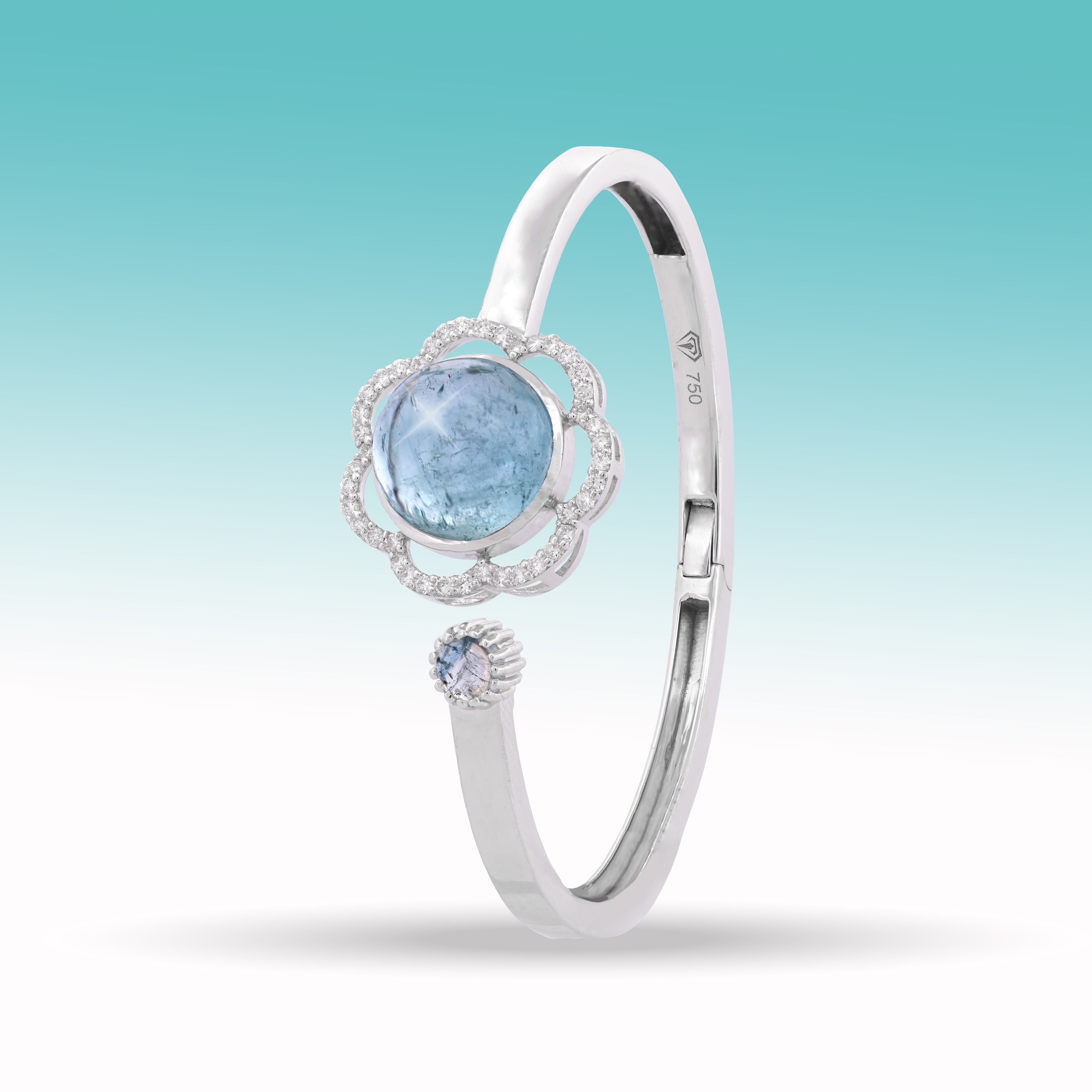 Bracelet 18k gold with diamond and Aquamarine stone